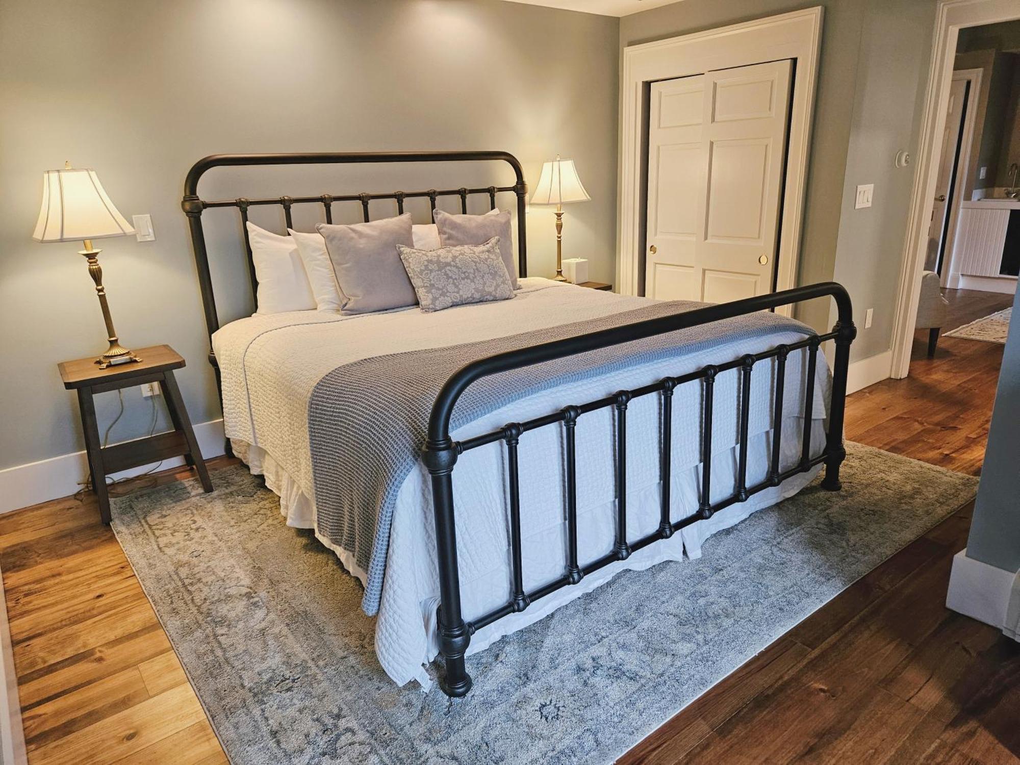 Bed and Breakfast The Manor On Golden Pond Holderness Exterior foto