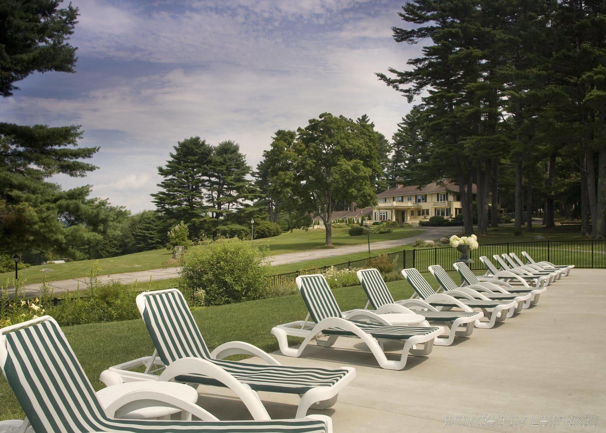 Bed and Breakfast The Manor On Golden Pond Holderness Exterior foto