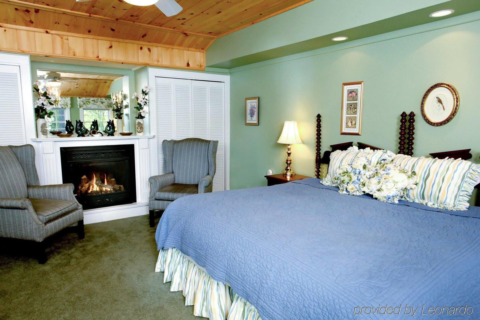 Bed and Breakfast The Manor On Golden Pond Holderness Exterior foto