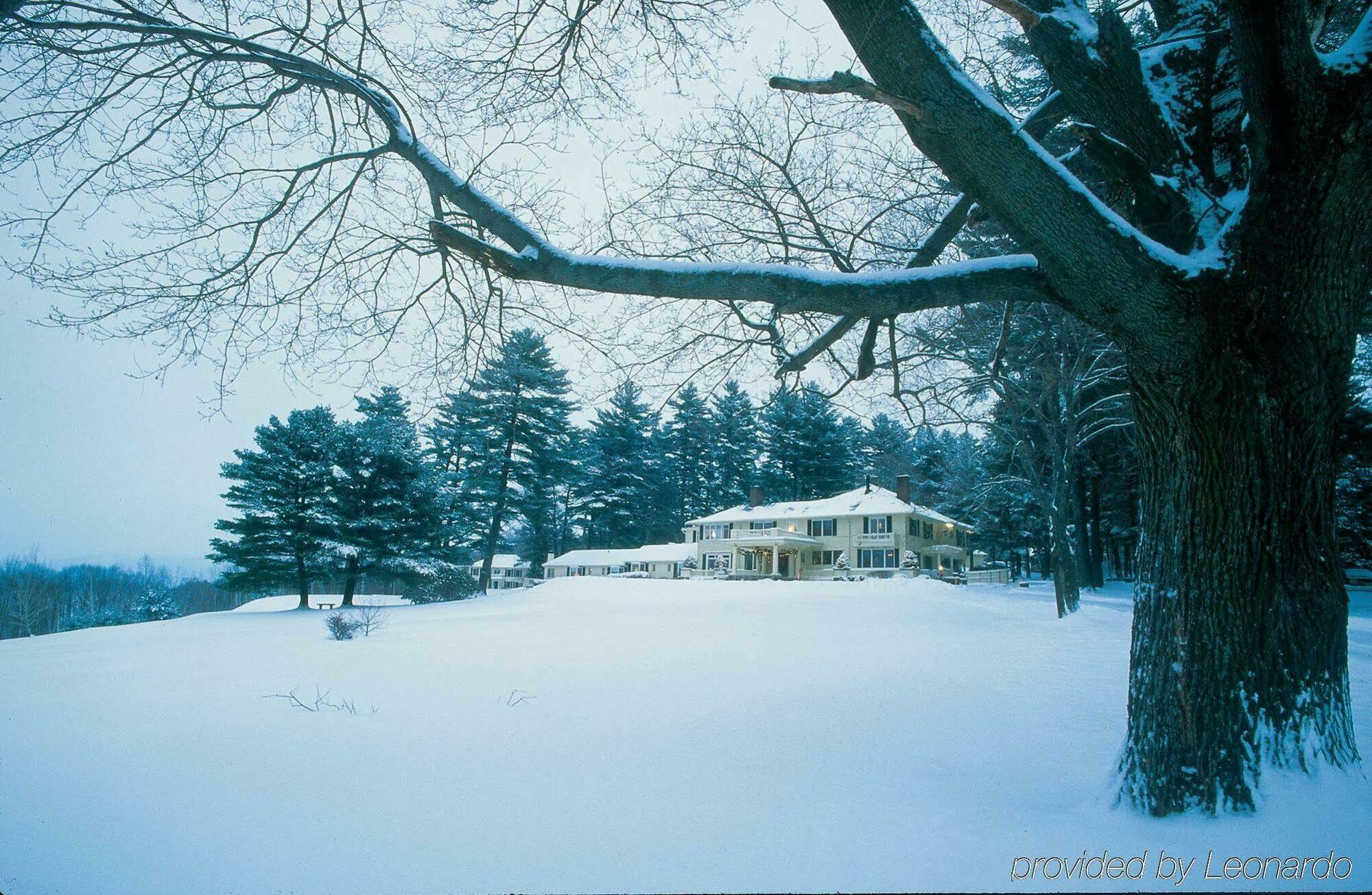 Bed and Breakfast The Manor On Golden Pond Holderness Exterior foto